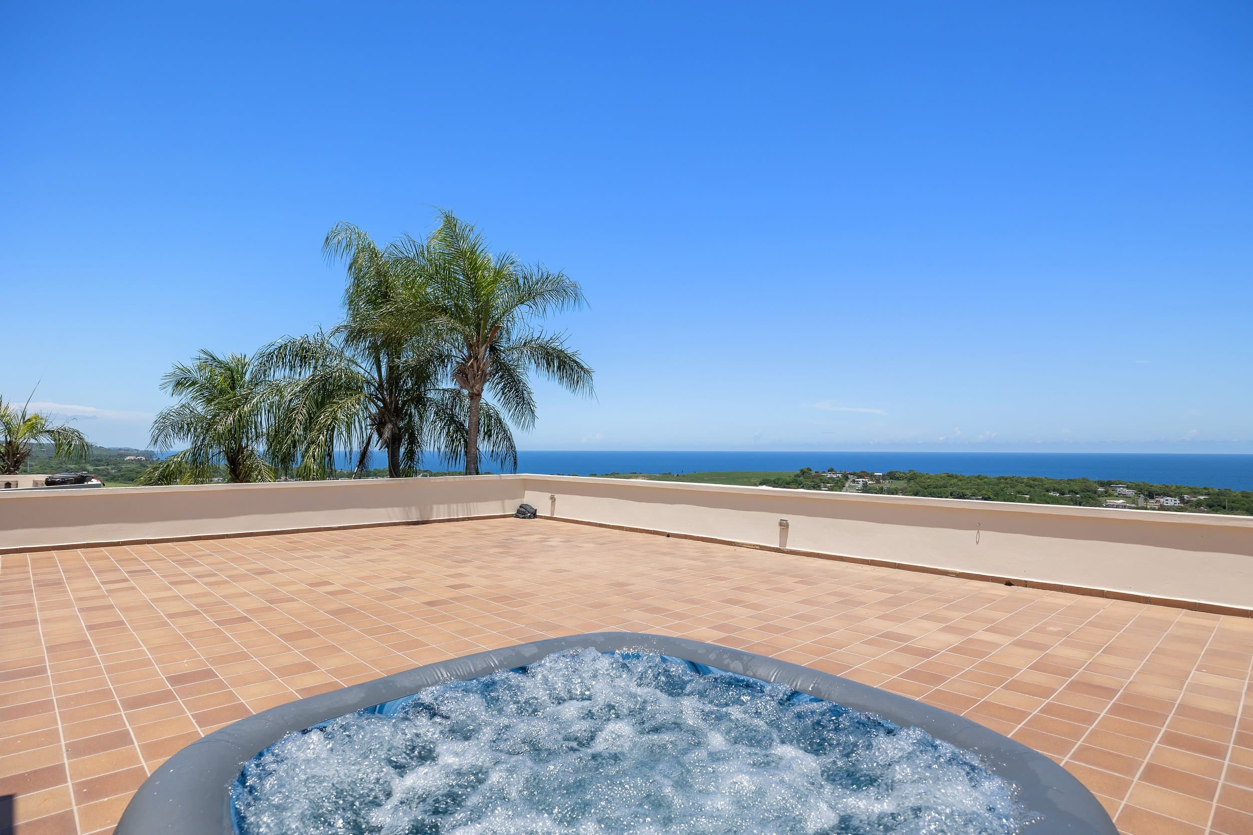 Hot tub on the terrace